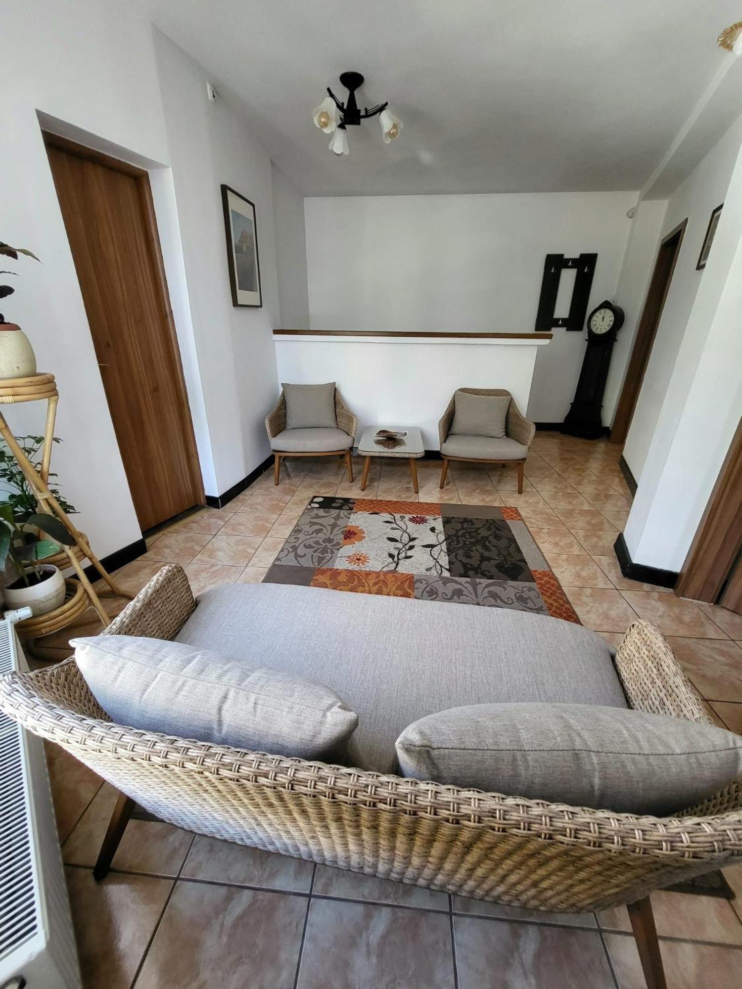 Ana'S Home Sibiu Exterior photo
